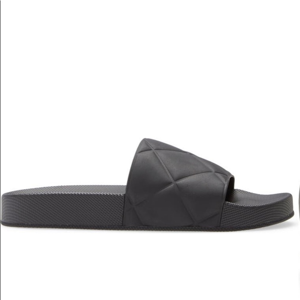 Bottega Veneta Padded Slide Sandal (Size 37)